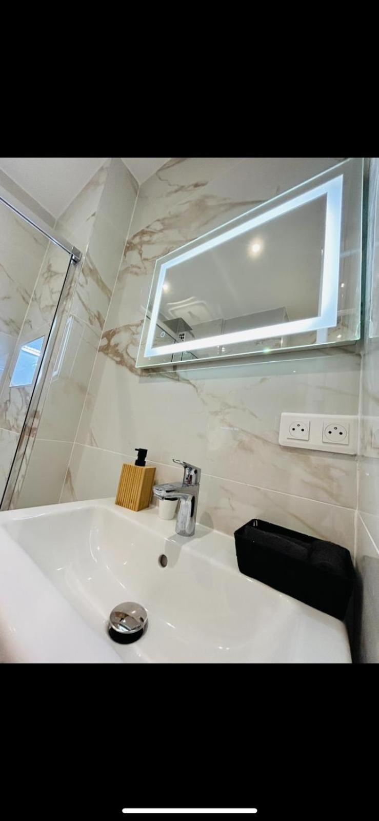 Appartement Studio Promenade Des Anglais à Nice Extérieur photo